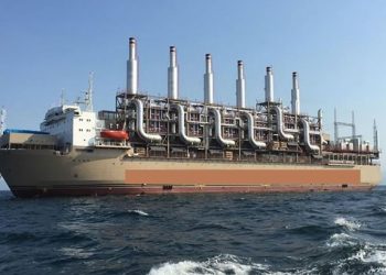 سفينة الطاقة “كاربورشيب” إنجاز إنساني عائم على الماء