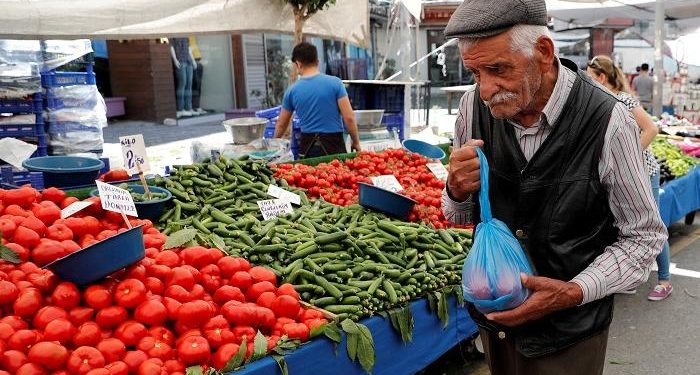 تركيا… حد الفقر ثلاثة أضعاف الحد الأدنى للأجور