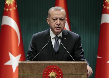 أردوغان: أتاتورك ارتكب خطأً.. ونحن صححناه!