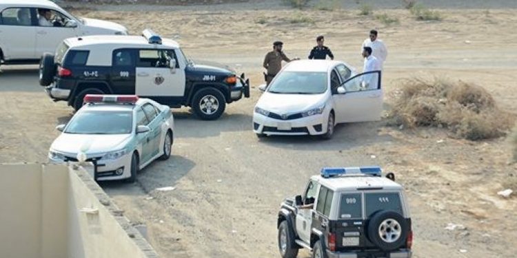 جريمة غامضة مروعة تهز الرأي العام السعودي ضحيتها 5 أشخاص من عائلة واحدة قتلوا نحرًا بالسكين