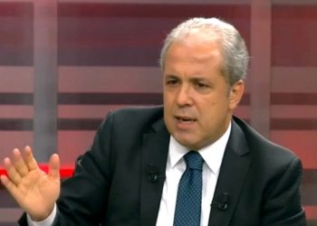 سياسي بحزب أردوغان يسخر من قادة العدالة والتنمية بعد هجوم برينجك