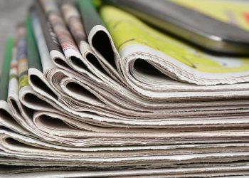 تراجع مبيعات الصحف في تركيا 50% والعقوبات عليها أصبحت روتينًا