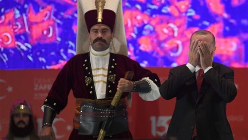محلل سياسي: ممارسات أردوغان شوهت الإسلام وتركيا
