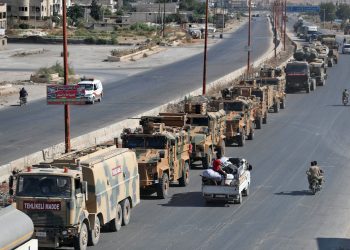 المرصد السورى: رتل عسكرى تركى يدخل سوريا متجها لمناطق خفض التصعيد