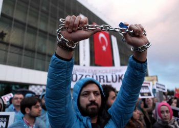 حزب تركي معارض: حرية الصحافة بالبلاد أسوأ مما كانت قبل قرن