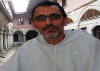 كاهن إيطالي: أردوغان يصرف الانتباه بورقة آيا صوفيا عن أوضاع صعبة في بلاده