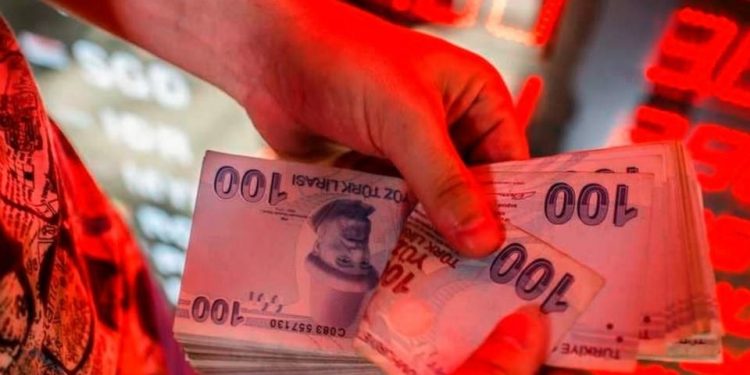 ستاندرز آند بورز: تركيا تشهد توسع سريعًا في الإقراض الداخلي والتضخم