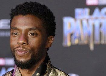 من هو البطل الأمريكي الذي نعاه عمدة أنقرة؟