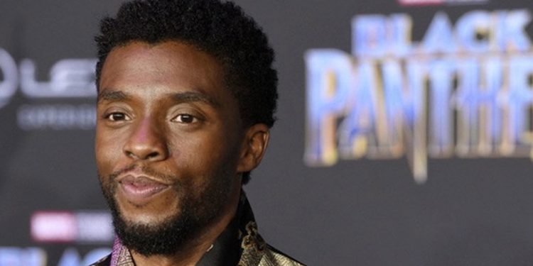 من هو البطل الأمريكي الذي نعاه عمدة أنقرة؟