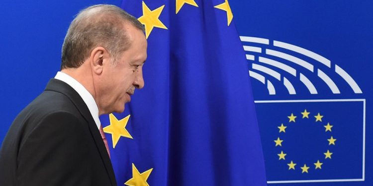 تقرير أوروبي يدعو أردوغان لإنهاء التعذيب والقمع في السجون