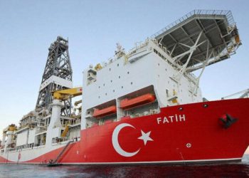 يوم إعلان الكشف الغازي.. رجل أعمال مقرب من أردوغان يفوز بمناقصة ضخمة