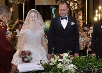 تركيا.. فصل مأذون نادى على أكشينار بعبارة “رئيستي”