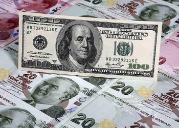 تركيا.. رقم قياسي للدولار أمام الليرة رغم تراجعه عالميًا!