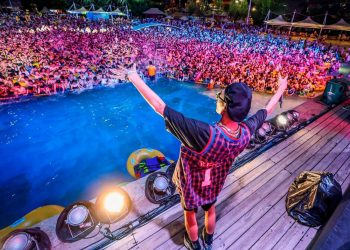 الصين ترد على انتقادات “حفل ووهان الراقص” الذي استفز العالم