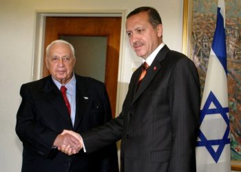 أردوغان.. وقائع تكشف “القناع المزيف” مع إسرائيل والفلسطينيين