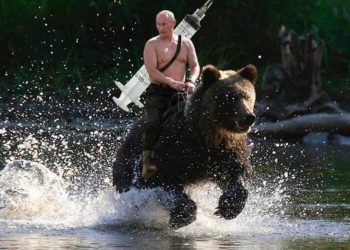 طبيب روسي بارز يستقيل.. والسبب “لقاح كورونا”