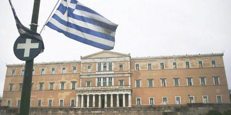 البرلمان اليوناني يصوت الأربعاء على اتفاقية الحدود البحرية مع مصر وإيطاليا