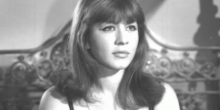 وفاة الفنانة المصرية شويكار عن عمر 82 عاما