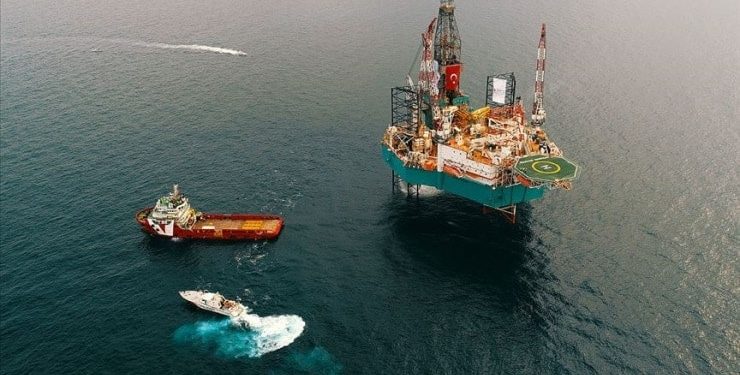 الاتحاد الأوروبي يعلق على إرسال تركيا السفينة “يافوز” شرق المتوسط