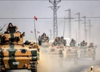 المرصد: الجيش السوري وقوات تركيا يحشدان حول إدلب