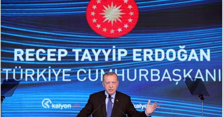 أردوغان لمصر وفرنسا: لن نسمح باتفاقيات تحرمنا ثروات المتوسط