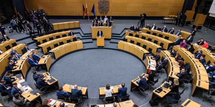 حزب اليسار الألماني: أردوغان لن ينجح في تكميم أفواه الحزب الكردي