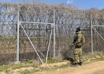 أثينا تنشر المزيد من الجنود فى الجزر اليونانية