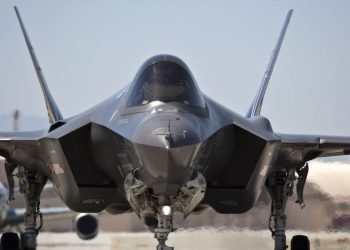 أمريكا تريد بيع طائرات F-35 للإمارات وترفض تسليمها تركيا!