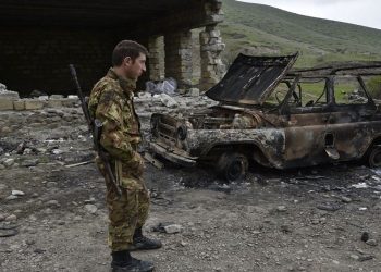 أرمينيا تتهم أردوغان بنقل مقاتلين أجانب إلى أذربيجان