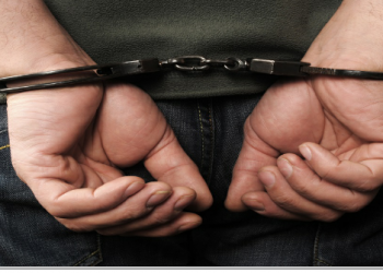 إيطاليا تلقي القبض على مافيا لتهريب المهاجرين