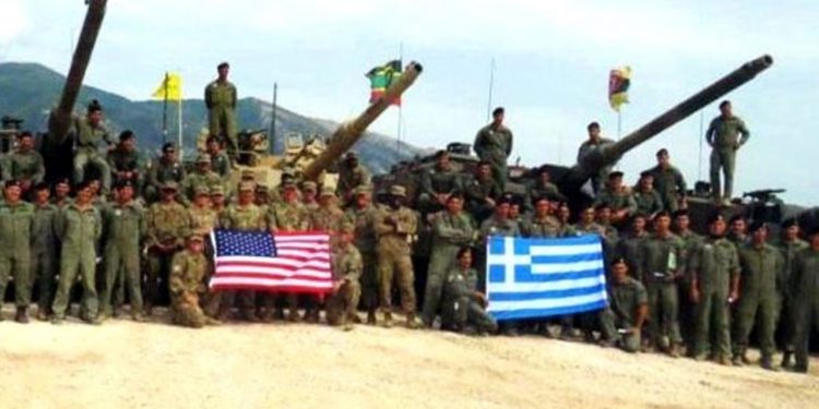 اختتام مناورات عسكرية أمريكية يونانية على حدود تركيا