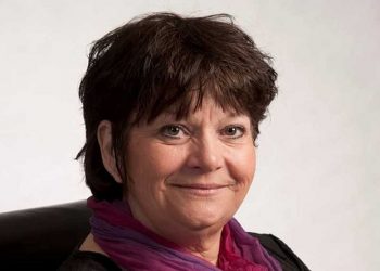 برلمانية أوروبية: تركيا طلبت تحسين تقريرنا عن الانقلاب!