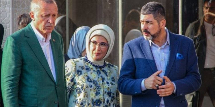 مقرب من أردوغان يحصل على الدرجة النهائية!