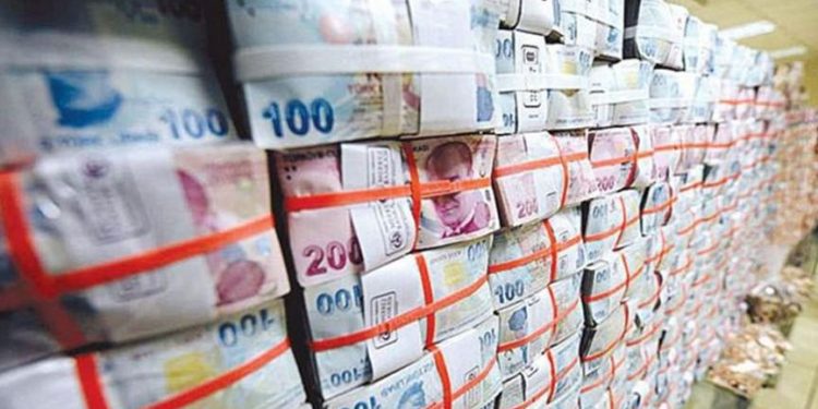 تركيا.. ديون القطاع الحقيقي تدق ناقوس الخطر