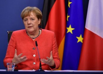 صحيفة قبرصية: ميركل تعرقل عقوبات أوروبية على تركيا