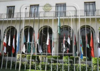 الجامعة العربية تنكس علمها حدادًا على أمير الكويت الشيخ صُباح