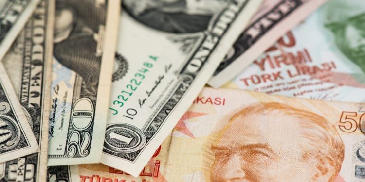 تركيا.. الدولار يسجل رقما قياسيًا جديدًا أمام الليرة