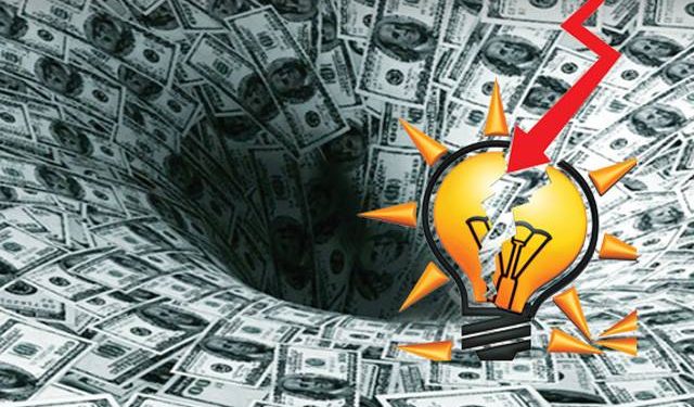 تركيا.. ارتفاع الدولار يكلف حزب أردوغان ثمنًا باهظًا