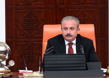 رئيس البرلمان التركي: أرمينيا ترتكب جرائم حرب