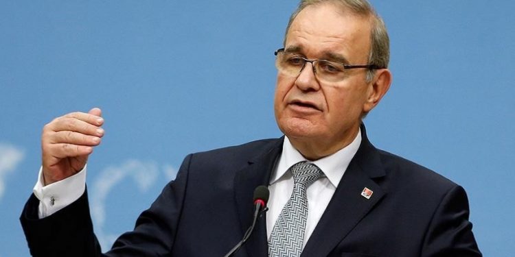 ‏معارض: كلما حطم الدولار أرقامًا قياسية هرع اردوغان إلى قطر!