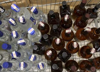 ارتفاع حصيلة وفيات الخمور المغشوشة في تركيا إلى 63