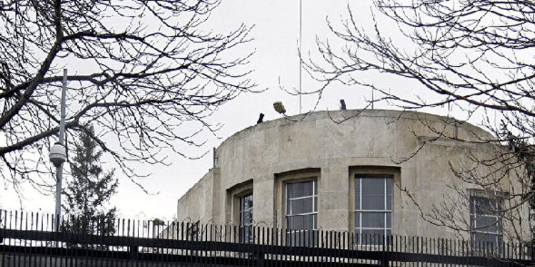 تركيا تحكم بالسجن على موظف القنصلية الأمريكية في إسطنبول