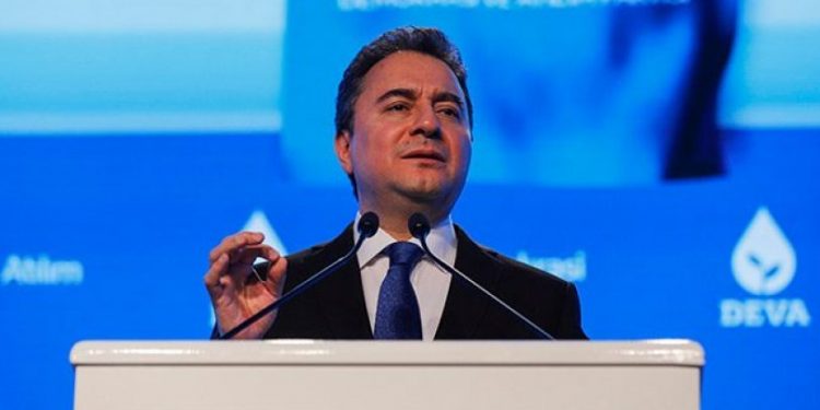 باباجان: الحكومة تتستر على جرائم التعذيب بدلاً من التحقيق بها