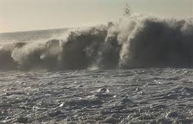 تسونامي جزئي إثر زلزال بحر إيجة ومقتل 4 أشخاص