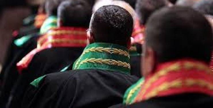 تركيا.. فصل 11 قاضيًا ومدعيًا عامًا بشكل تعسفي