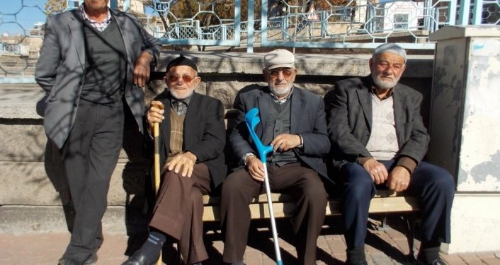 كبار السن في إسطنبول أكثر من تعداد 61 مدينة