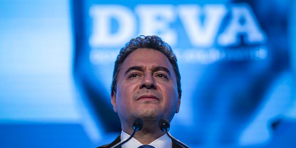 باباجان: أردوغان أصبح سيدًا على الشعب لا خادمًا له كما ادعى!