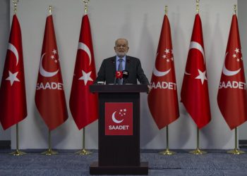 زعيم حزب السعادة يطالب أردوغان بإجراء إصلاحات في قصره أولا!