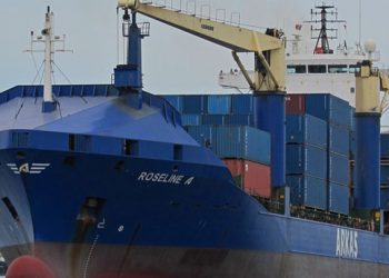 ألمانيا تفتش سفينة تركية كانت في طريقها إلى ليبيا!