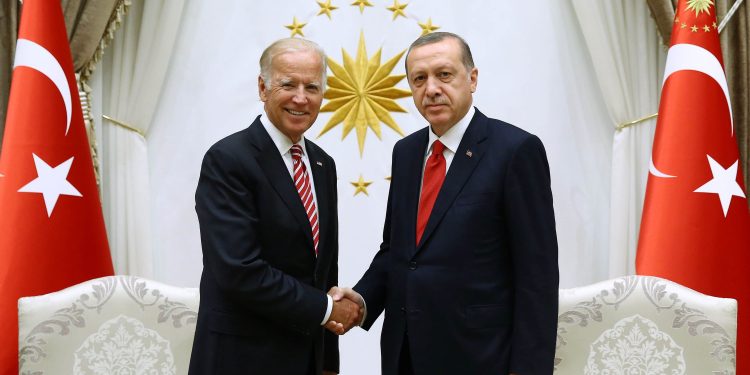 فايننشال تايمز: أردوغان ضمن الخاسرين بعد فوز بايدن بالرئاسة